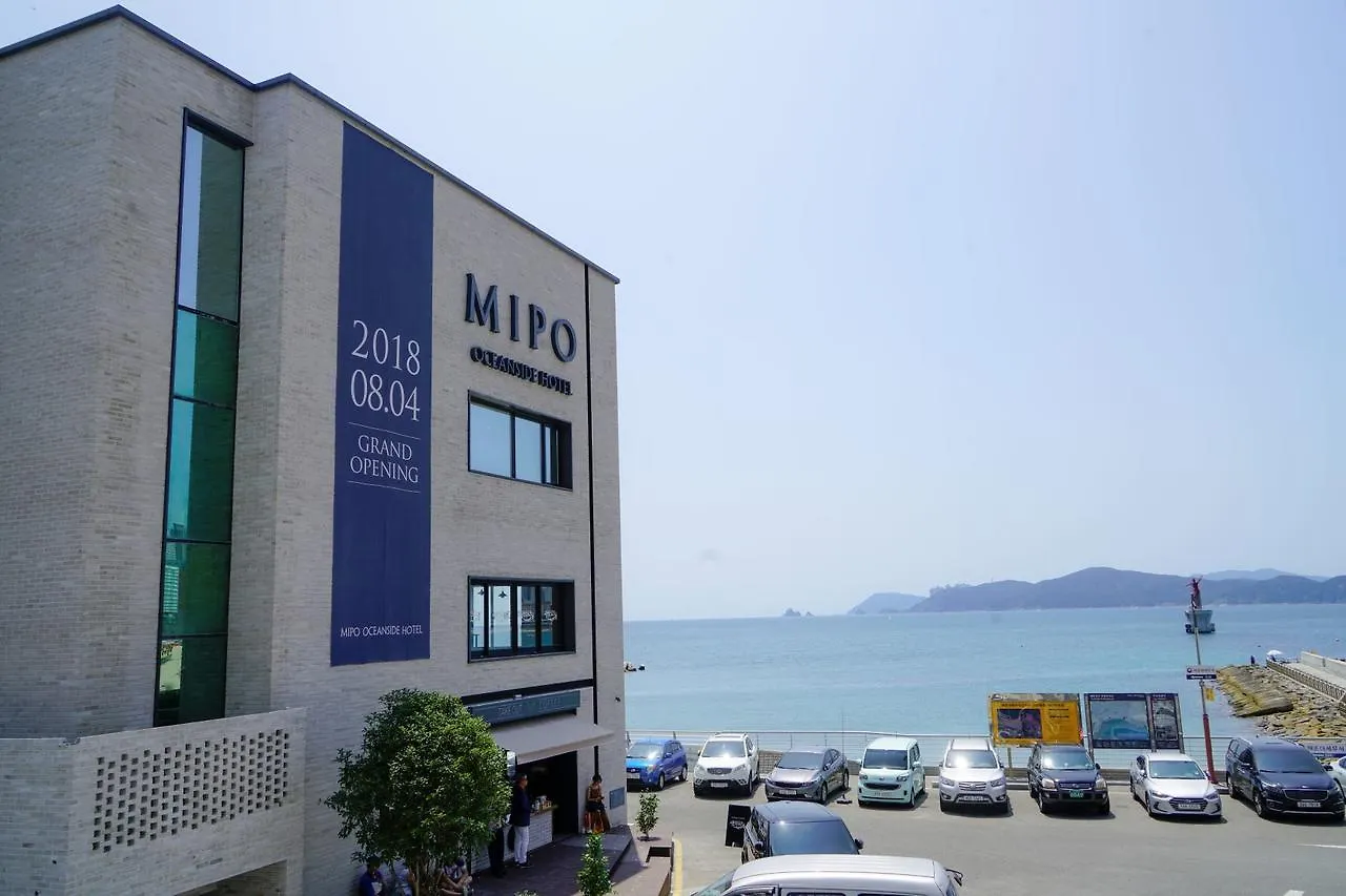 Mipo Oceanside Hotel location